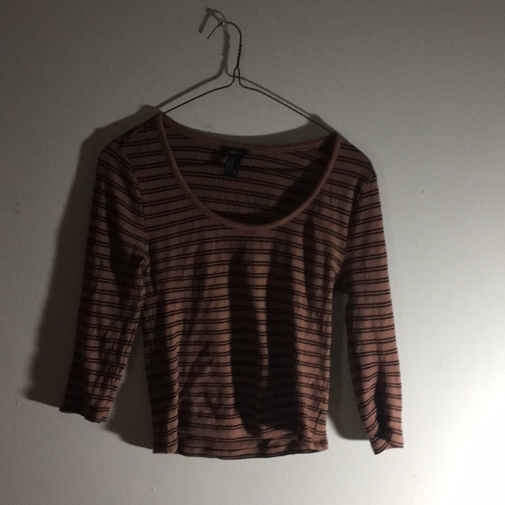 3/4 sleeve shirt